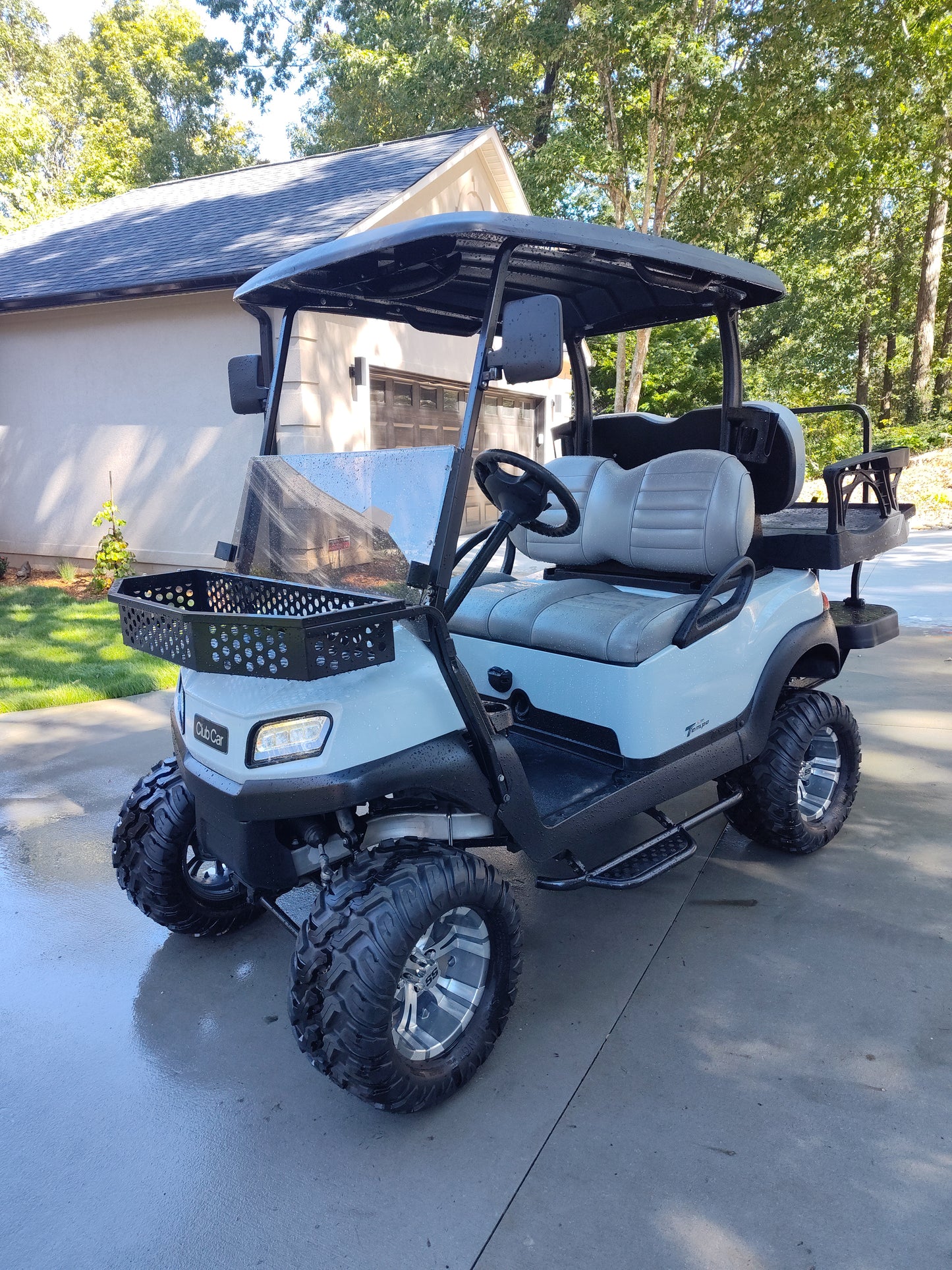 2020 Club Car Tempo Lithium Lifted - Gray